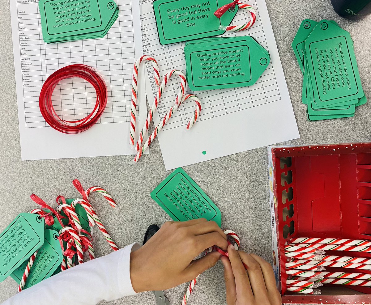 My elves are up to something today! 🎄🍎☃️ <a href="/CodringtonPS/">Codrington P.S.</a> <a href="/SCDSB_Schools/">Simcoe County District School Board</a>
