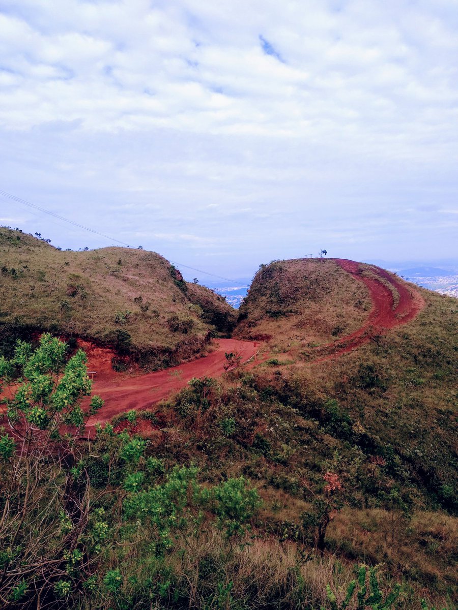 cleverson641's tweet photo. #BDMG  Mirante das Três Pedras https://t.co/VT21PxnGTK