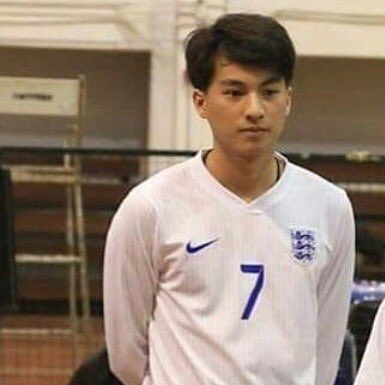 gulf as a baby, but as you scroll down you watch him grow up,; a threadHappy Birthday  @gulfkanawut! ♡  #gulfkanawut