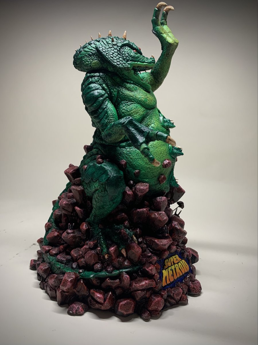 MetroidDatabase's tweet image. What an ABSOLUTE UNIT! We were contacted by the sculptor @justin_gregory_fx (IG) To share his recently completed #Kraid statue and it is AMAZING! Check out the reply for the turntable. 
---
#metroid #samus #supermetroid