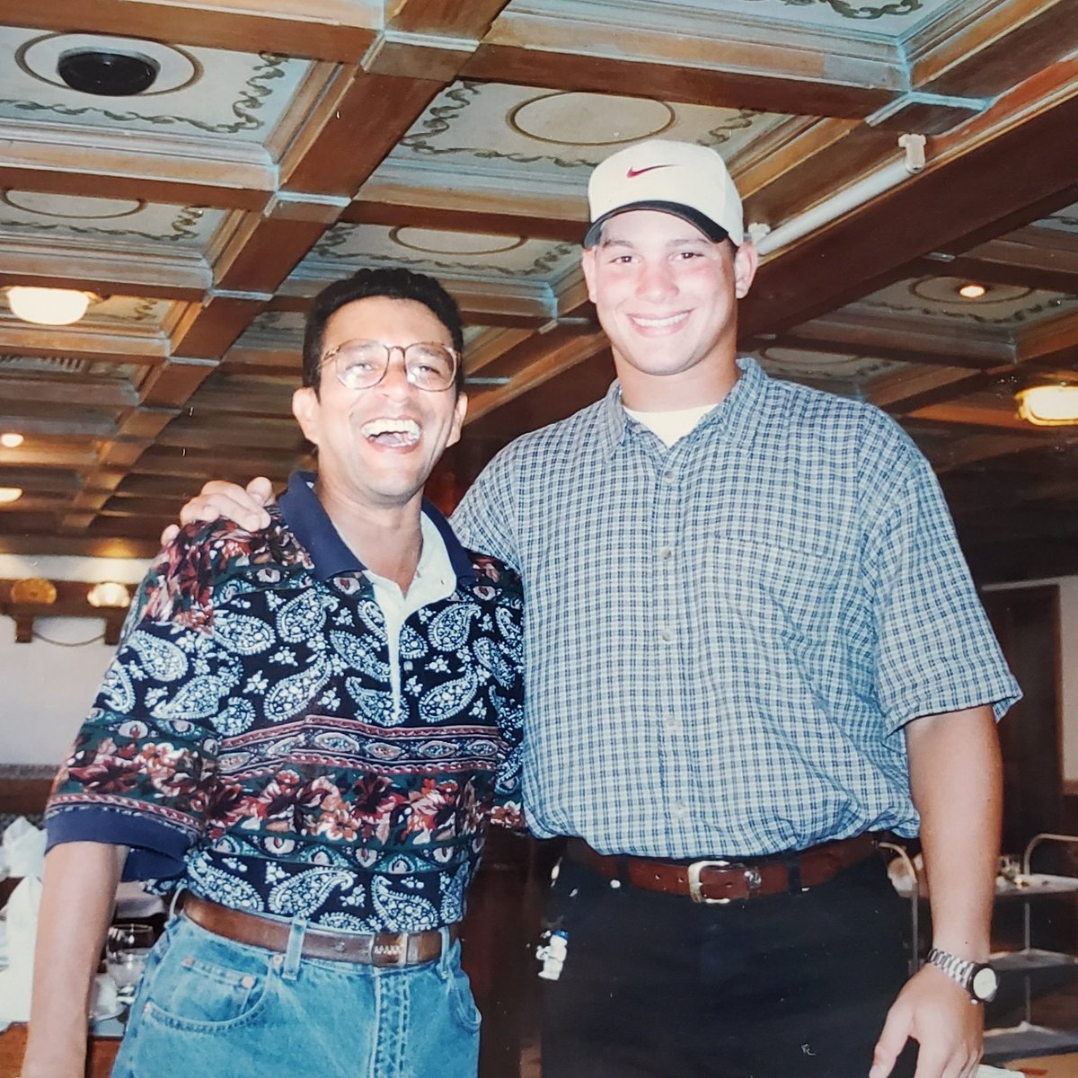 tripleplayha's tweet photo. #Recuerdo ¿Lo reconocen? Una pista: dirige en la @LVBP_Oficial https://t.co/peWVIJQAoU