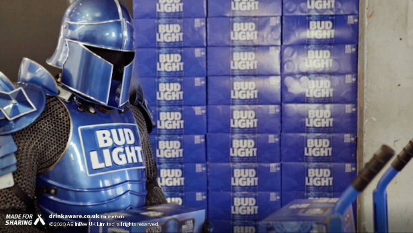 EsportsKnight's tweet image. The only thing better than beer? Free beer! I've got 500 cases of Bud Light to give away... who wants one?

🍺Follow me 
🍺RT this tweet 
🍺Tag the mates you're playing with in the replies below! 

18+, England/Wales only. I'll pick people at random and DM you with how to claim!