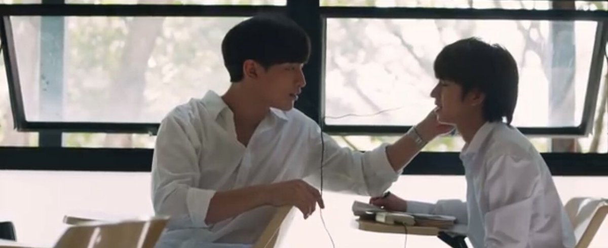 opaliscoming's tweet photo. MV “Only You” เวอร์ชั่น Polycat  น่ารักมากกกก ถึงกับเขิลจิกหมอนเลยจ้า🎶
เพลงเพราะ ไม่พอ โอห์ม-ฟลุ๊คคือดี มีสรรพนามเรียกกันไอ้โย่ง-เจ้าจิ๋ว น่ารัก🥰
(1/2) https://t.co/yRDViTgWZE