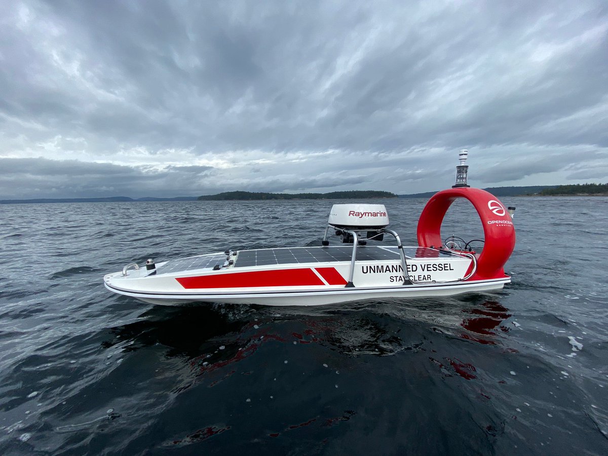 VineyardWindUS's tweet photo. By using a solar-powered, self-driving boat, it’s easier and a safer way for @oceanrobotics to understand what’s happening in the ocean. Here they are working on customizing their vessel to tow a hydrophone in order to do some noise testing! #OffshoreWindChallenge https://t.co/mL5ncpuMho