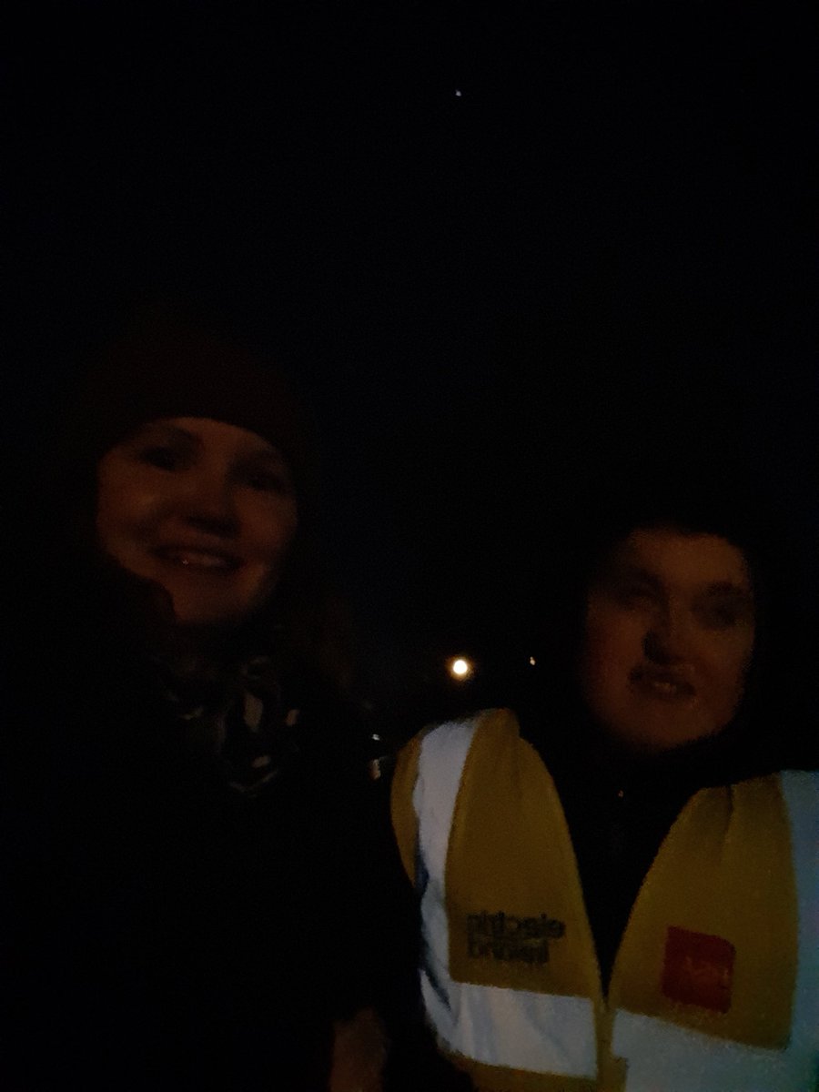 Bdrew21's tweet photo. Ellen on day 3 of  #ISLRUN 12km challenge 🏃‍♀️@HFSchoolDeaf1 https://t.co/Qim1B6dTsv