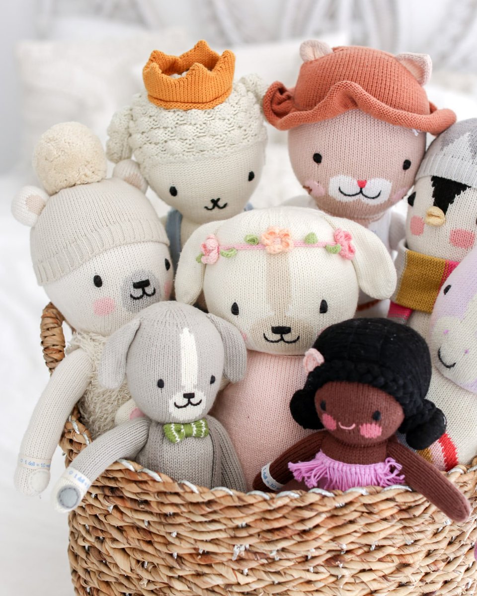 HoltRenfrew's tweet image. For the sustainably-minded among us—or for those who just want a meaningful gift—this holiday gifting round-up has something for you and everyone on your list. Click to read and shop! #HProject #SustainablyMade #BehindtheScenes &amp;gt; bit.ly/39BKwxQ