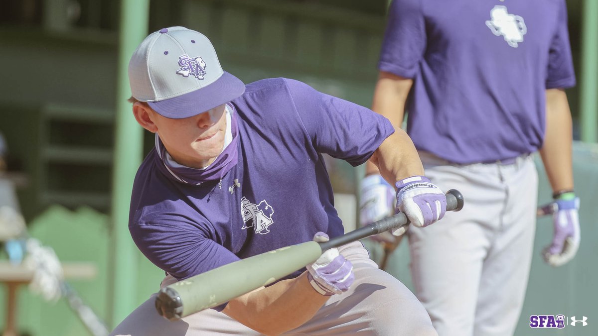 SFA_Baseball's tweet photo. December means one month closer to Feburary 🙏

#RaiseTheAxe
#AxeEm https://t.co/XoZjGeCtuJ