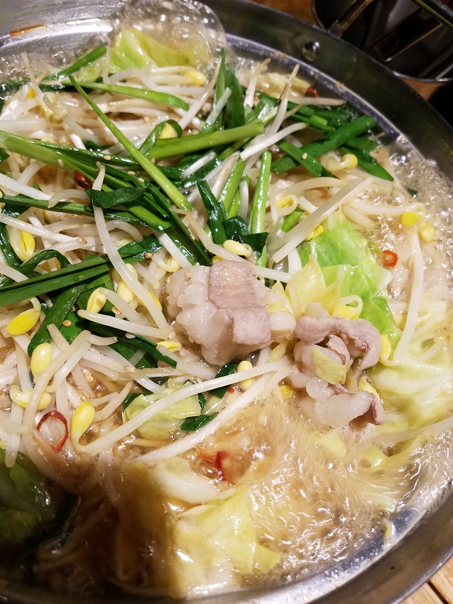 ワンツードン 創作料理 相模原本店 モツ殿は下に隠れておられますが やはりワンツードンの冬といえばこちら 美味すぎる牛モツ鍋 是非とも一度はご賞味頂きたい 醤油味一択一閃 場所 One Two Don 本店 T Co Am9hfjzb ワンツードン 創作料理 相模原本店 モツ殿は下に隠れておられますが やはりワンツードンの冬といえばこちら 美味すぎる牛モツ鍋 是非とも一度はご賞味頂きたい 醤油味一択一閃 場所 One Two Don 本店 T Co Am9hfjzb