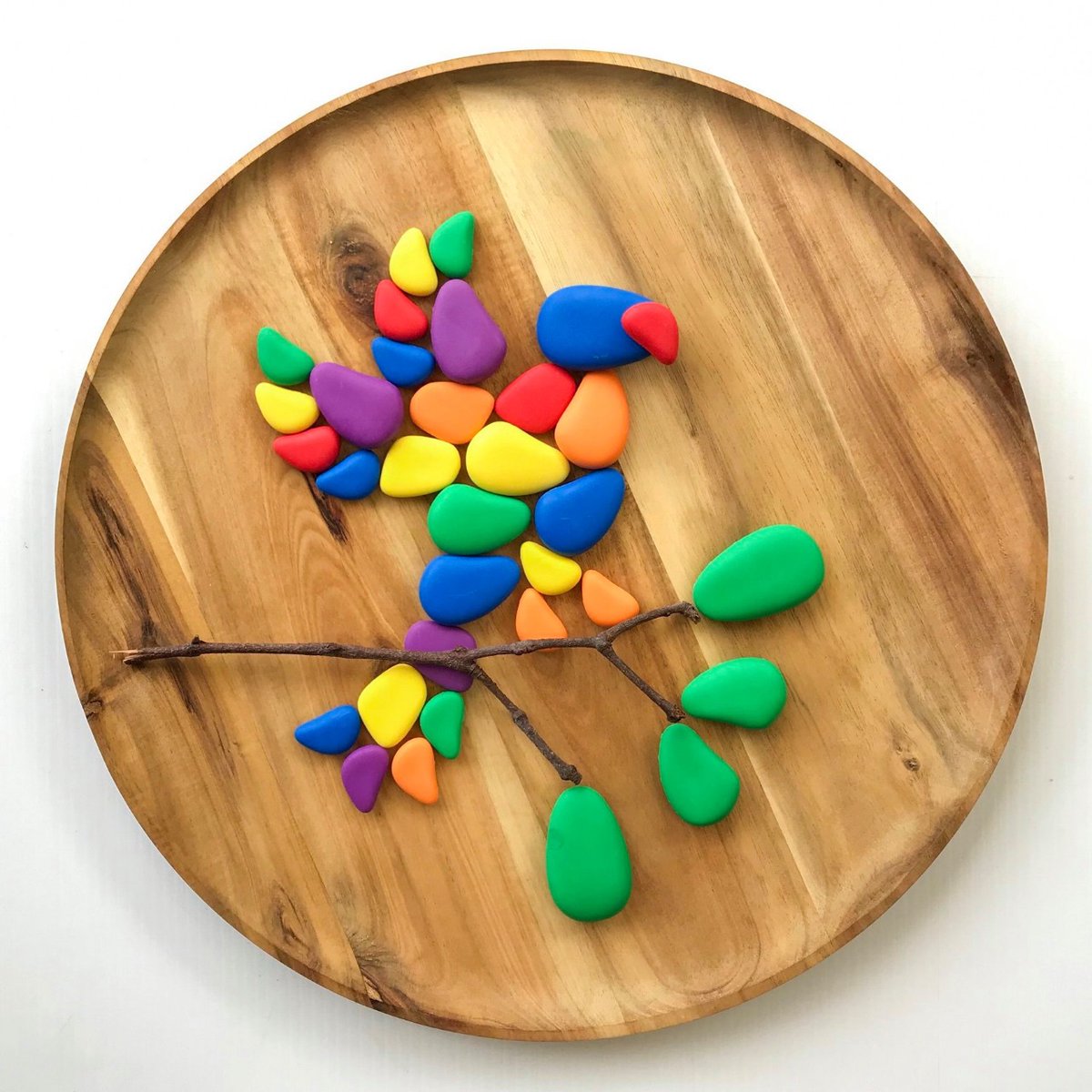 InfanityEs's tweet photo. Como seguro que ya sabes, las Rainbow Pebbles de @edxeducation son finalistas de nuestros #infanity30 en los que buscamos al mejor juguete educativo de 2020. 😍😍⠀#infanity #infanity30 #teayudamosaeducar #especialistaseneducación #rainbowpebbles #rocasdecolores https://t.co/5ZxTXhLuqY