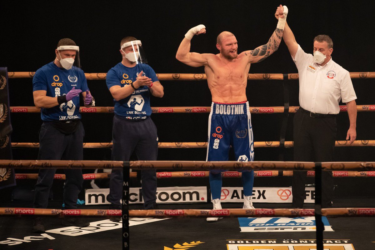 ThomasStalker1's tweet image. Your #GoldenContract champions

🏆 Jazza Dickens
🏆 Ricards Bolotnik
🏆 Ohara Davies

What a great concept from @MTKGlobal. Constantly reinventing the game.