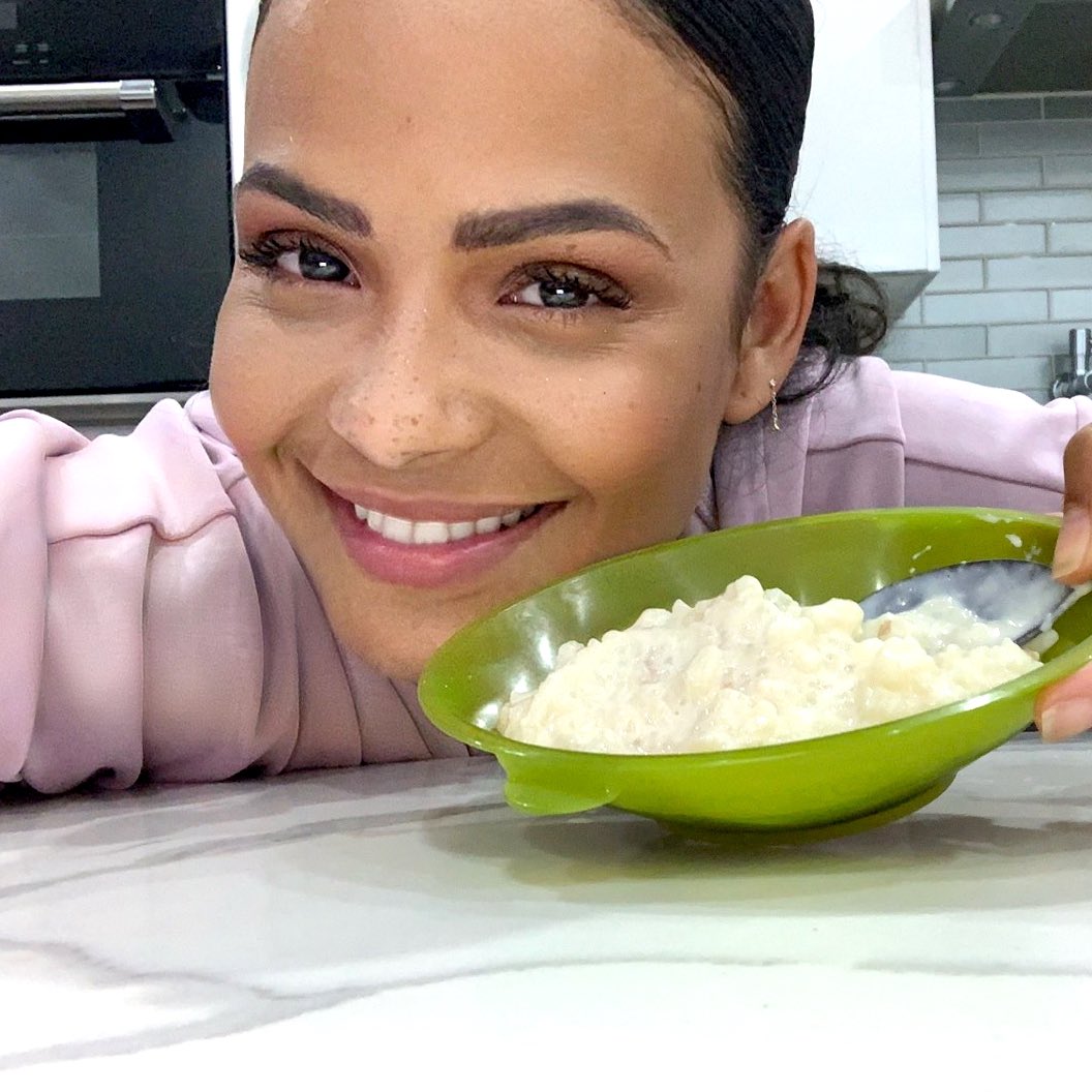 ChristinaMilian's tweet photo. Does cereal milk go in rice pudding?? 🤔😋 Let’s try it! https://t.co/iu6C3kr0gH @TrulyMaybe #reallytrulymaybe #ricepudding https://t.co/ZapqaoIl9O