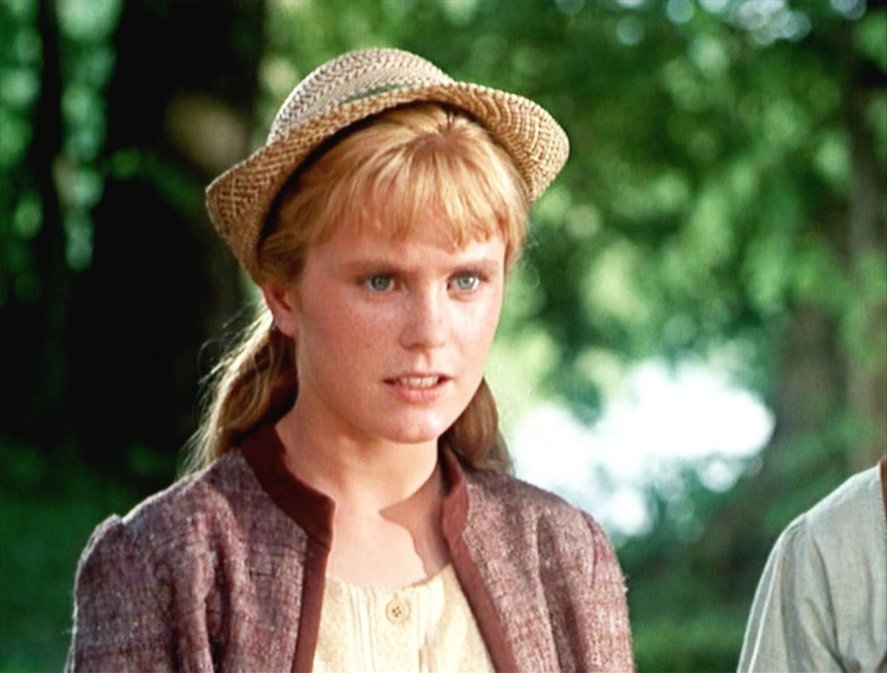 Happy Birthday to Heather Menzies-Urich, here in THE SOUND OF MUSIC! 