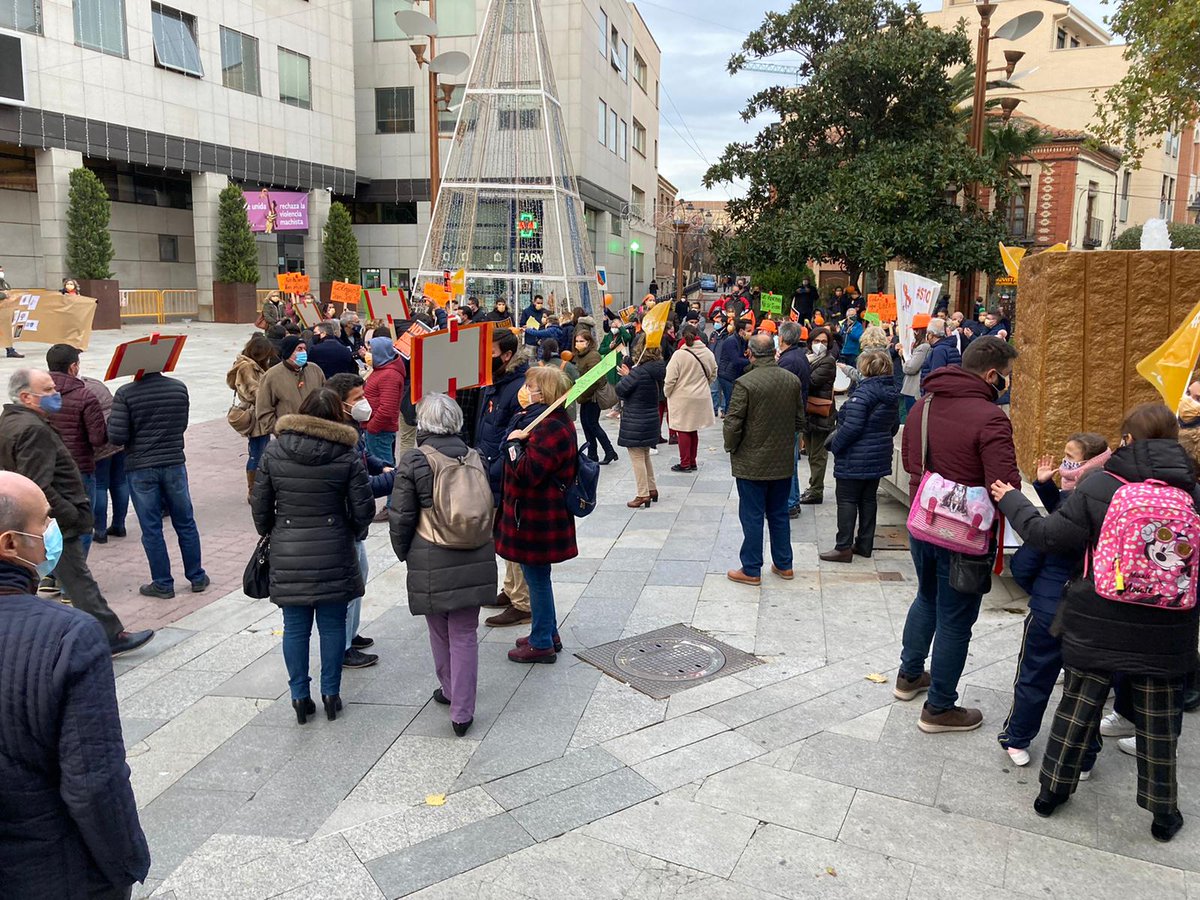 EvaFSIE's tweet photo. NO es Nuestra Ley, NO es el momento, NO son las formas. #GetafeEsConcertada #GetafeEsEspecial #ConcertadaNoSeToca #SomosFSIE #FSIEesConcertada #FSIEMadridAtuLado #LOMLOE #Especial #Concertada #Educación #Libertad https://t.co/dGNrMrFpk0