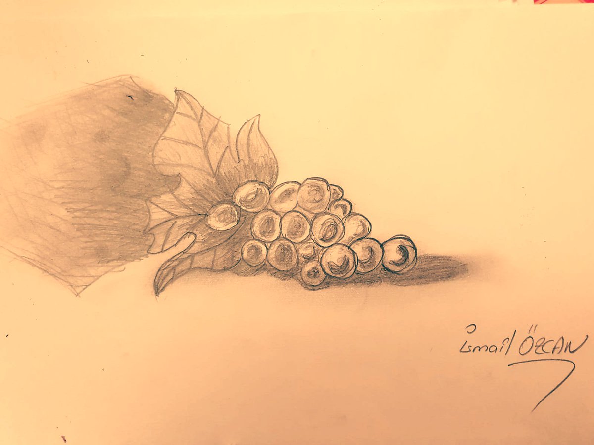 Yeni bir aile etkinliği ben yine birinciyi seçemedim3-a ailemle ciziyorum diyor #sanatgaraji <a href="/mrl_cmp/">Meral</a> 🌸 <a href="/KalyunSimay/">simay kalyun</a> <a href="/LaleMuti/">Lale Muti</a> <a href="/AserdarS/">A. Serdar Şeker</a> <a href="/yasintore/">Yasin Töre</a> @CaglaTelli <a href="/DrSelcukOzdemir/">Selçuk Özdemir</a> <a href="/FerroOnAir/">Ferhan</a> <a href="/GorselPlatformu/">Görsel Sanatlar Öğretmenleri Platformu 🇹🇷 🎨</a>