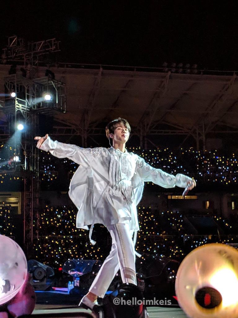 seokjin photos taken by armys on stage — a breathtaking thread.