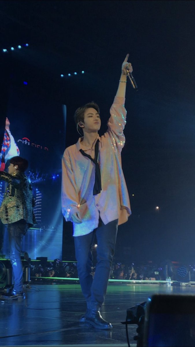 seokjin photos taken by armys on stage — a breathtaking thread.