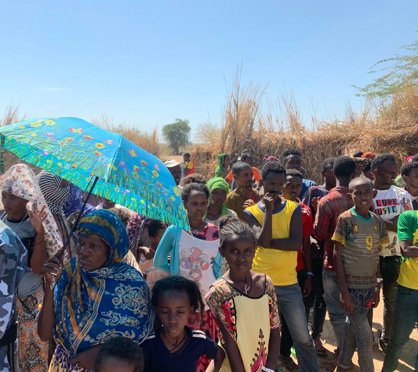 Today I have visited one of the refugee camps in Eastern #Sudan the Um Rakuba. 

It had to be set up again after the famine that had ravaged Northern #Ethiopia in 1985. 

This time it is sheltering thousands of people fleeing an armed conflict in 🇪🇹 #Tigray to save their lives.