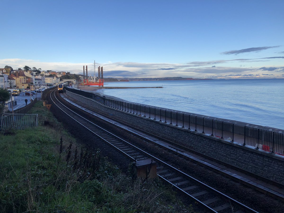 ☑️ We have now completed the installation of the stone cladding along the railway boundary wall at Marine Parade.

👷‍♂️ Next, we will reinstate the track ballast (the material that the tracks sit on) and remove the under-track pipes, which we installed to pump concrete to site.