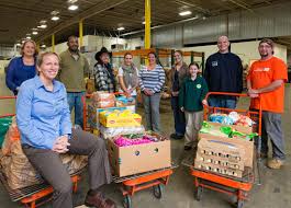 One in eight children in NH are going hungry according to Feeding America feedingamerica.org/hunger-in-amer… <a href="/FeedingAmerica/">Feeding America</a> Check out: nhfoodbank.org/need-food/agen… to find a location nearest to you and learn how you can help! <a href="/NHPubHealth/">NH Public Health</a> <a href="/Gr8trDerryCHS/">Gr8trDerryCHS</a> <a href="/graniteuwnh/">Granite United Way</a> <a href="/NHhealthy/">NH Healthy Families</a> <a href="/NHHeartAssoc/">New Hampshire American Heart Association</a>