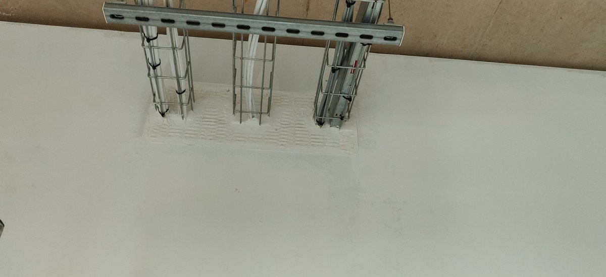 stephenl20151's tweet image. Text-book install from #Sharpfibre #BAMConstructUK The Centre for Student Life