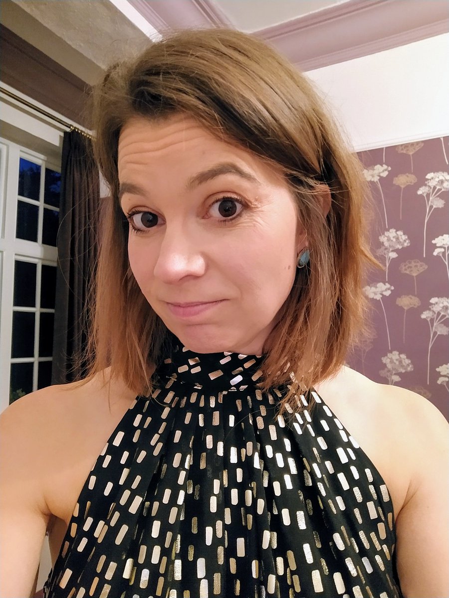 Attending the <a href="/everywomanUK/">everywoman</a> virtual awards tonight, it's the most dressed up I've been all year! Apart from the cheeky slippers you can't see...thanks to <a href="/KeelhamFarmShop/">Keelham Food Hall</a> for the delicious snacks. Look forward to seeing those finalists....