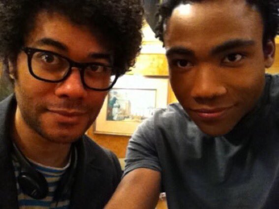 archiveglover's tweet photo. kings of reacting to fires inappropriately in sitcoms https://t.co/P3azqXWcN5