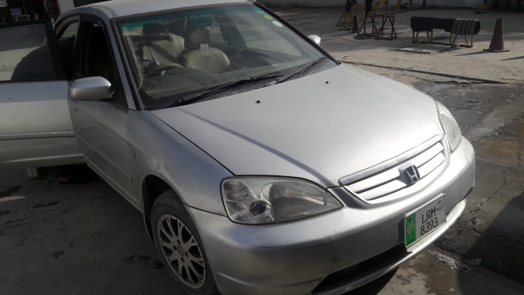 SeherHussain2's tweet photo. @Honda My actual car was honda civic 2003 and still is 😂😂 hook me up if u see this 
#civicislife https://t.co/TPRu2wdFpk