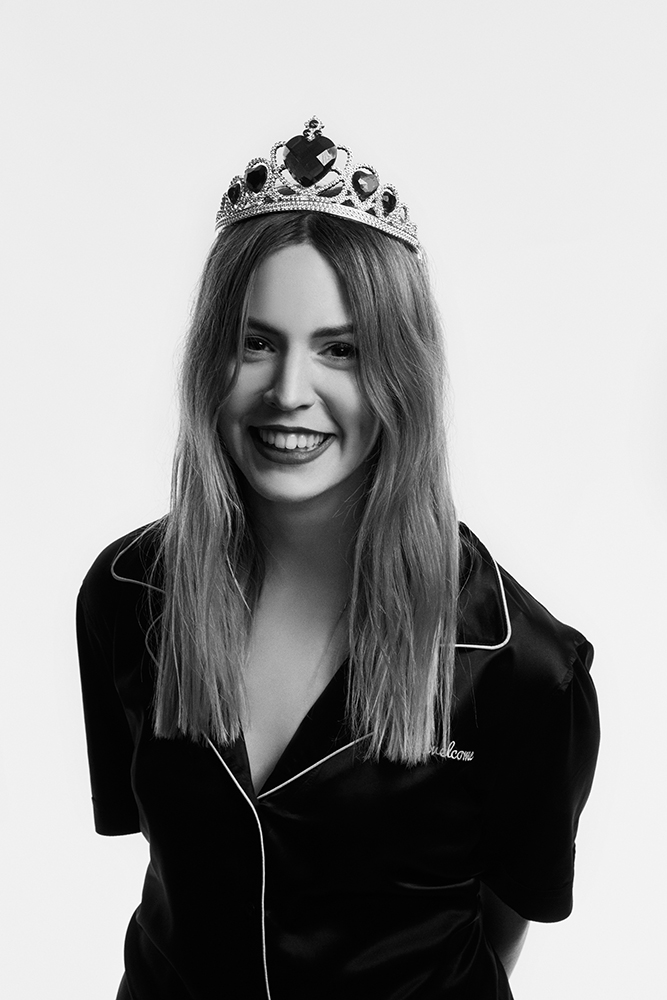 d_xone's tweet photo. Happy Birthday Gemma!! We love you so muchh❤️
#gemmastyles #HAPPYBIRTHDAY #styles https://t.co/4esie6nQ3g