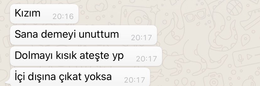 sevgiacaar's tweet photo. Biraz geç kalmadın mı anne:( https://t.co/RIblrklEhZ