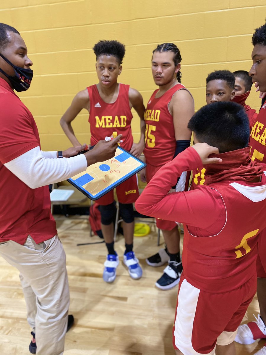 CoachAMeadMS's tweet image. Great win for the Mead 7th Grade Basketball Team last night! (2-0) #MeadJagLife Great job Coach Nelson ! 🐆🏀