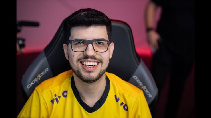 eomitas's tweet photo. Robo será próximo Top Laner da @paiNGamingBR em 2021, segundo fontes.
#info #runor #brazil #lol https://t.co/dwXhvMvbkH