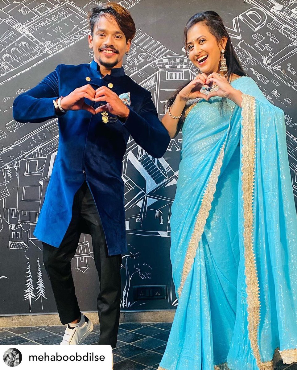 6e_design's tweet photo. Brand : @6edesign
In Frame : @mehaboobdilse & @lasyamanjunath
#bigboss4telugu #telugubigboss4 #bigbosstelugu #telugubiggboss4 #bigbossteluguunseen #mehaboobdilse #mehaboodilse #6eclient #6emenswear #6emensbrand https://t.co/dWRocoMutN
