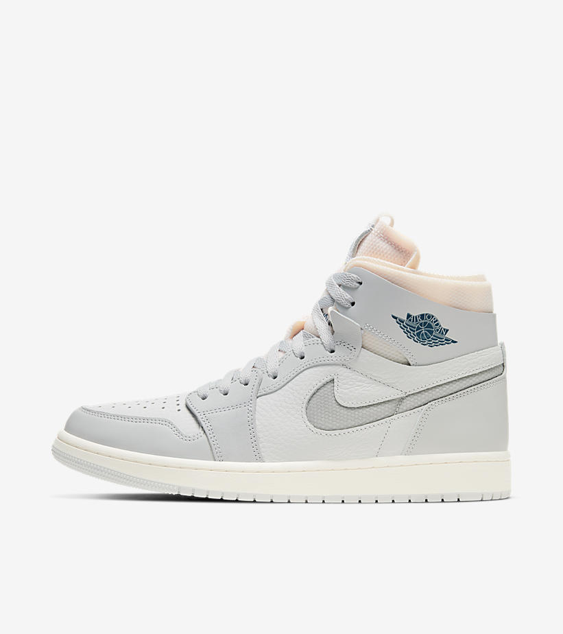SOLELINKS's tweet photo. Air Jordan 1 Zoom CMFT London official images https://t.co/uwEZNe4Fu8