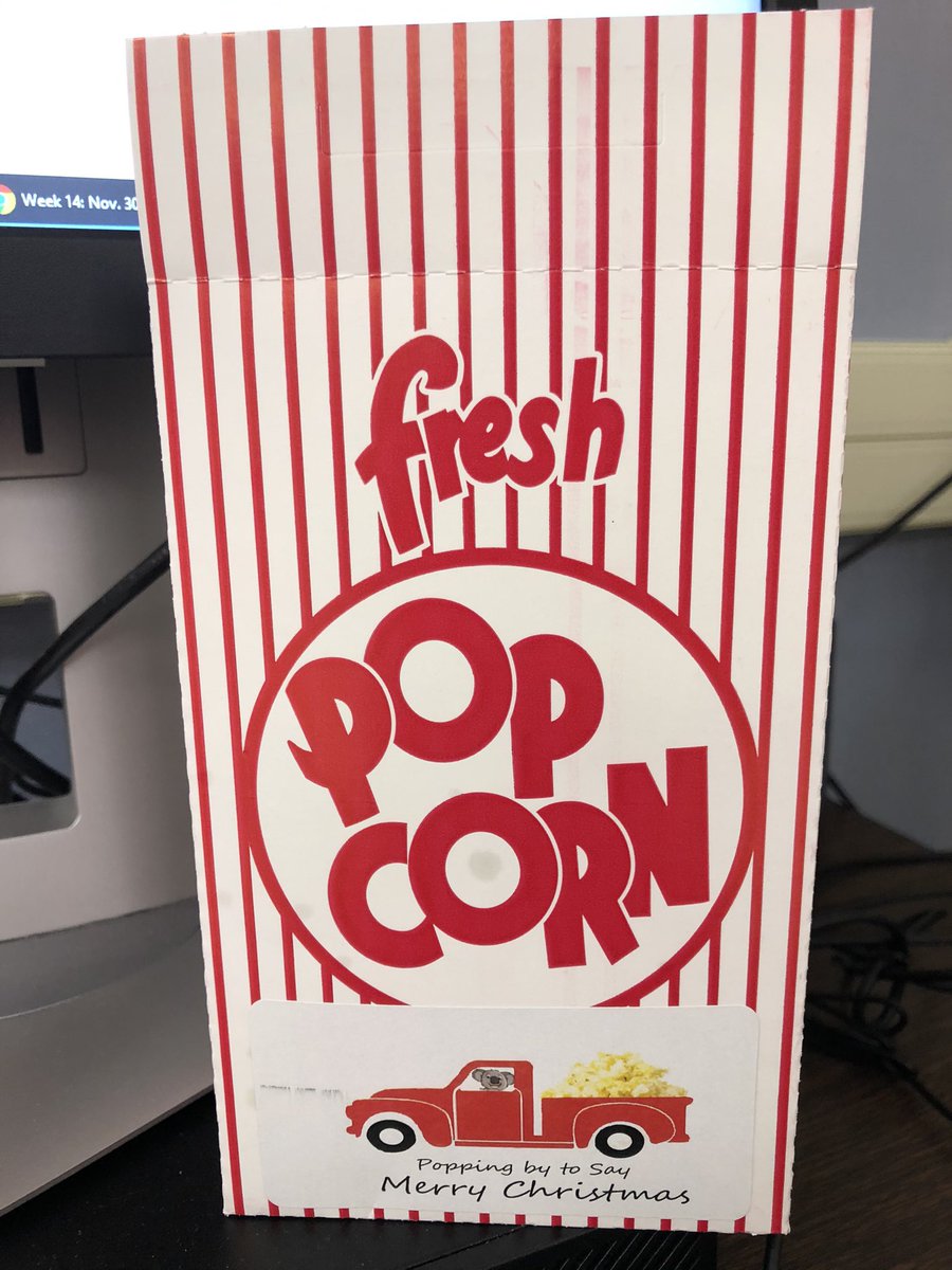 NISDsanderson's tweet image. Treats from admin are sweet when you include chocolate and popcorn!!!!  #ccnation @CGibson128 @MarkGarcia0569 @JenMGonzalez3 #myadminrocks #thanksbunches