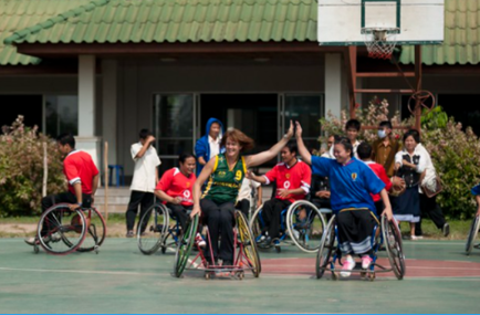 AusEmbEsp's tweet photo. En tiempos de crisis, las personas con #discapacidad encuentran aún más obstáculos para acceder a los recursos que necesitan. #Australia🇦🇺 sigue trabajando para garantizar la #accesibilidad y la #inclusión. #IDPwD #DisableStereotypes https://t.co/8z39XebBzp https://t.co/SgnqTqyLes