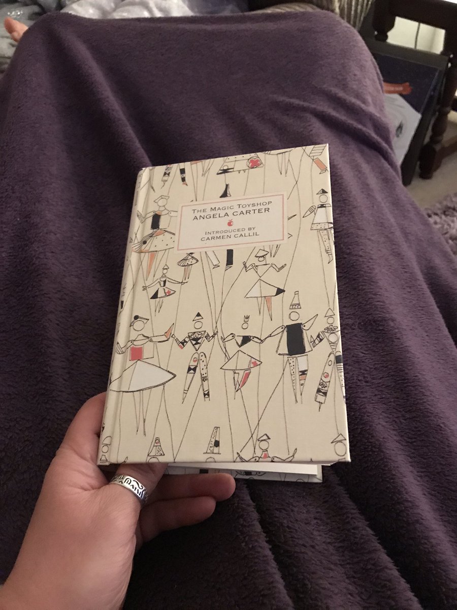 chjagger1's tweet photo. #100happydays #day79 I had a day off all to myself - so I am now halfway through #AngelaCarter #theMagicToyshop also did and hour and a half walk with both mum and dad together - soaked but loved every minute 💖 #happeedaze https://t.co/rNpa0numzD