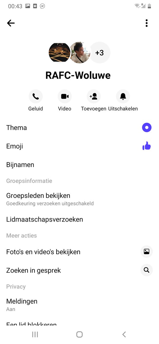 Jefkeuh98's tweet photo. Kwam onlangs tijdens wat gescroll in isolatie dit gesprek tegen. We komen van ver #vansukkelentegenWoluwenaarhet bestevoetbalvanEuropa #COYR https://t.co/dIcG8rK9uh