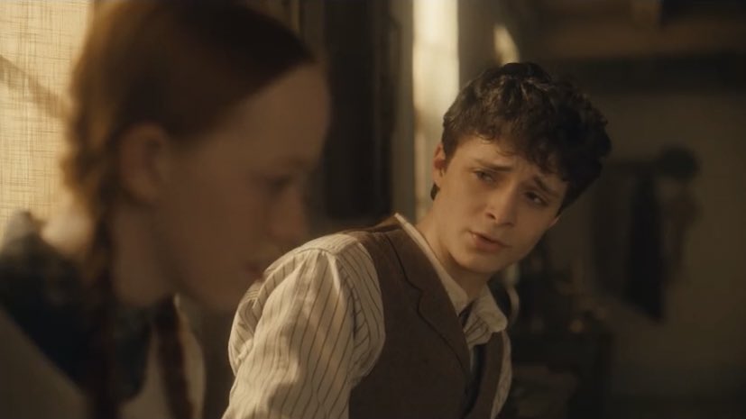 but also we can see that their minds fit perfectly: Gilbert agrees about everything Anne is telling him and he even motivates her to keep doing it and fight for it. We can also see Anne smiling, because he's talking about his dream with so much passion and decision. don't
