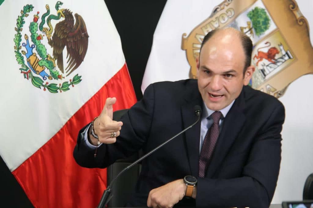 GobDeCoahuila's tweet photo. Para el Gobierno de @mrikelme la dotación de servicios básicos, como el agua potable, drenaje, saneamiento, la regularización de la tenencia de la tierra y la promoción de una vivienda digna es prioridad, destacó el titular de @sevotcoahuila, @jericoabramo, en el @CongresodeCoah https://t.co/Jf1p1RfuSr