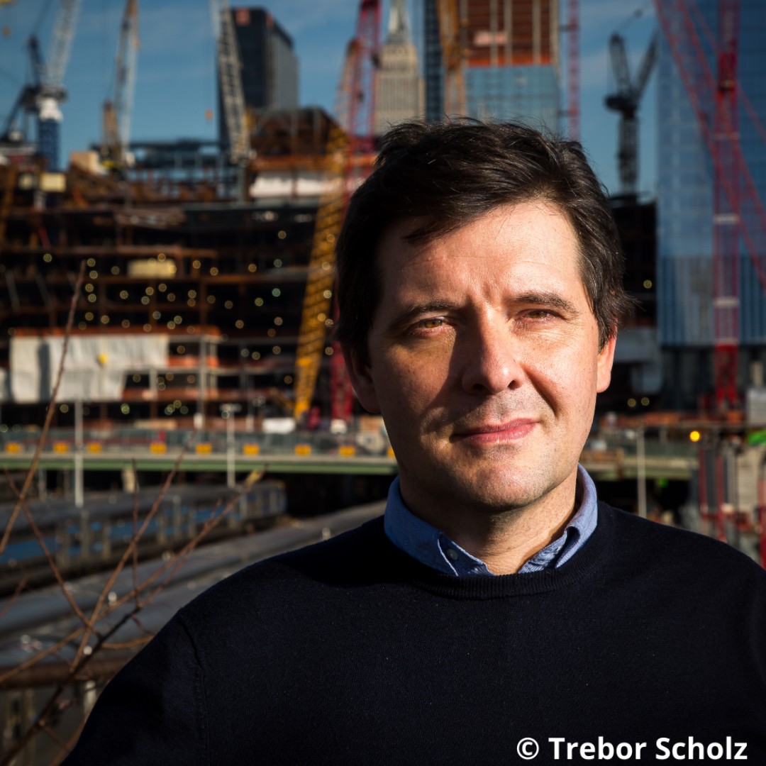A new vision for the future of work and a fairer internet: The rise of digital cooperativism in Trebor Scholz‘ „Ours to Hack and to Own“

•
Find our interview with Trebor Scholz on stories.bobooki.de (also see link in bio)
•
#fair #transparent #gemeinschaftsorientiert