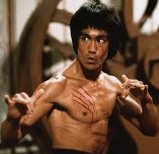 LiudicrouslyFun's tweet photo. I agree! I'm often mistaken for this guy! Especially with my shirt off. #BruceLee https://t.co/5HlgI4N54U