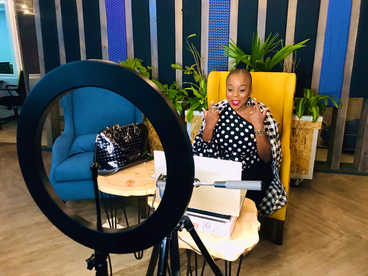 ChenesaiAfrica's tweet photo. Getting ready for the amazing @ancillarnombewu  hosted at @eight2fivehub ....CHAT series #leggo https://t.co/diNNB60iLz