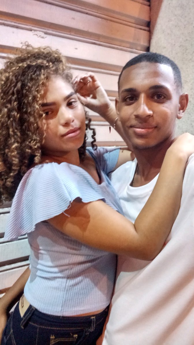 Renanfla1895's tweet photo. Descobri que não preciso de certas pessoas. Eu só preciso da pessoa certa.✨ https://t.co/Pq8j14yG0l