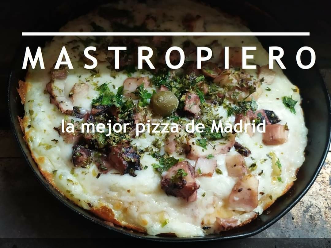 Cuando te hablen de la mejor #pizza de #Madrid te están hablando de #MastropieroOficial.
¿A qué esperas para probarla?
#MastropieroOficial, en la calle Dos de Mayo esquina San Vicente Ferrer.
#malasaña https://t.co/jiMaojTnen