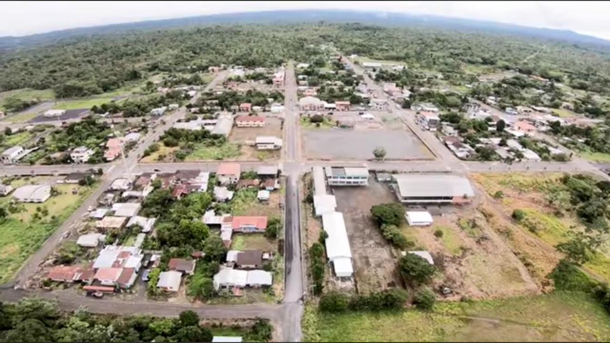AMEcuador's tweet photo. #AMERegional6 | Les invitamos a ver el video elaborado por la Unidad Técnica Regional 6, liderada por el Presidente regional, Patricio Maldonado, en apoyo al GAD Municipal de Pablo Sexto.
https://t.co/uZL2Tyq5lI https://t.co/FHunrhAKlB