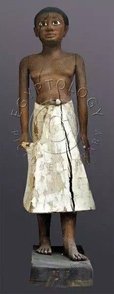 Remember the earlier Tweet in this thread talking about the Bantu migration...?"The term Nifura-titi or Nifuraha-titi in many Bantu languages means 'Exceeding joy'.Sounds similar to Nefertiti represented by musical harps symbolizing Joy and celebration."