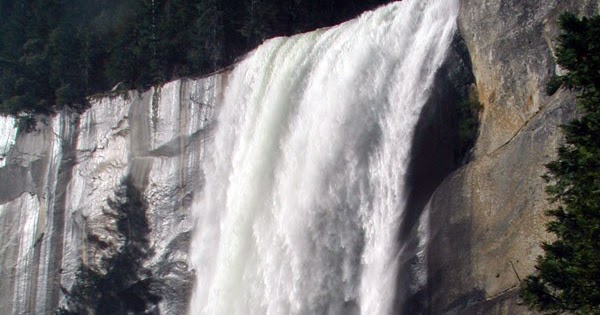Enjoy hike to Yosemite's iconic Vernal Fall
#yosemite #california #travel
https://t.co/lvKcRAO3LW https://t.co/358xPIzsPb