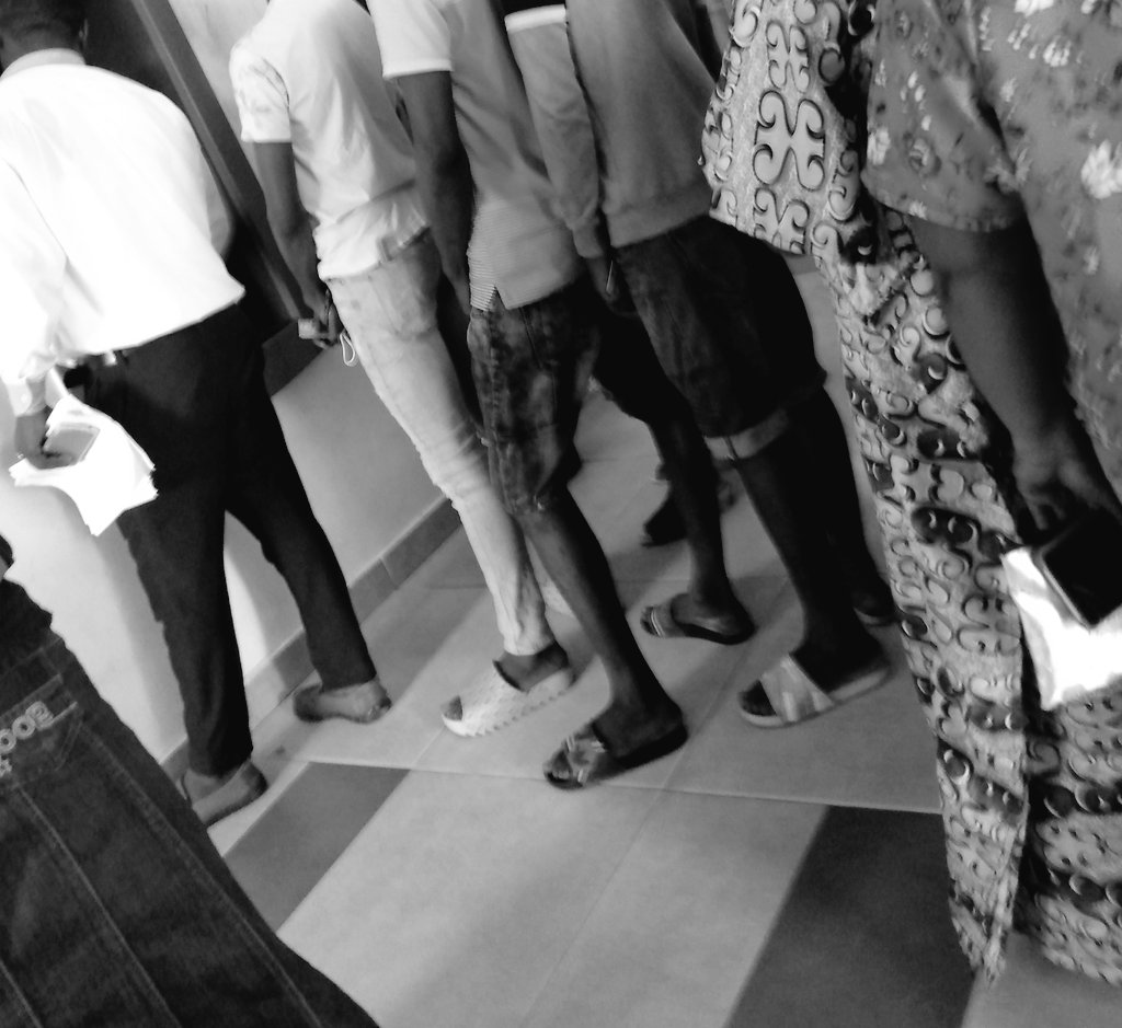 theonlybigbasz's tweet photo. Life na turn by turn, just chill for your turn. And if you kpai before e reach you, that's actually your turn.
We will not work in vain, Amen.
#TwitterPidgin #Menthinkingdeep https://t.co/UUbkWwlvym