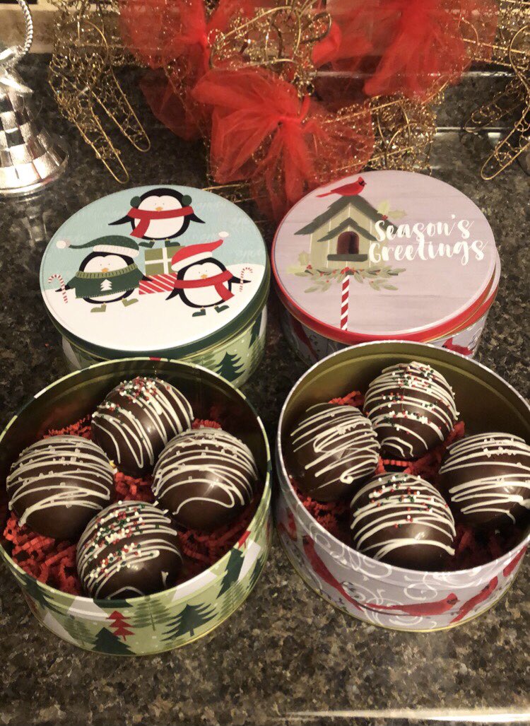 Taking orders all winter long!! 4 hot chocolate bombs for $10! 😋🤎🎄