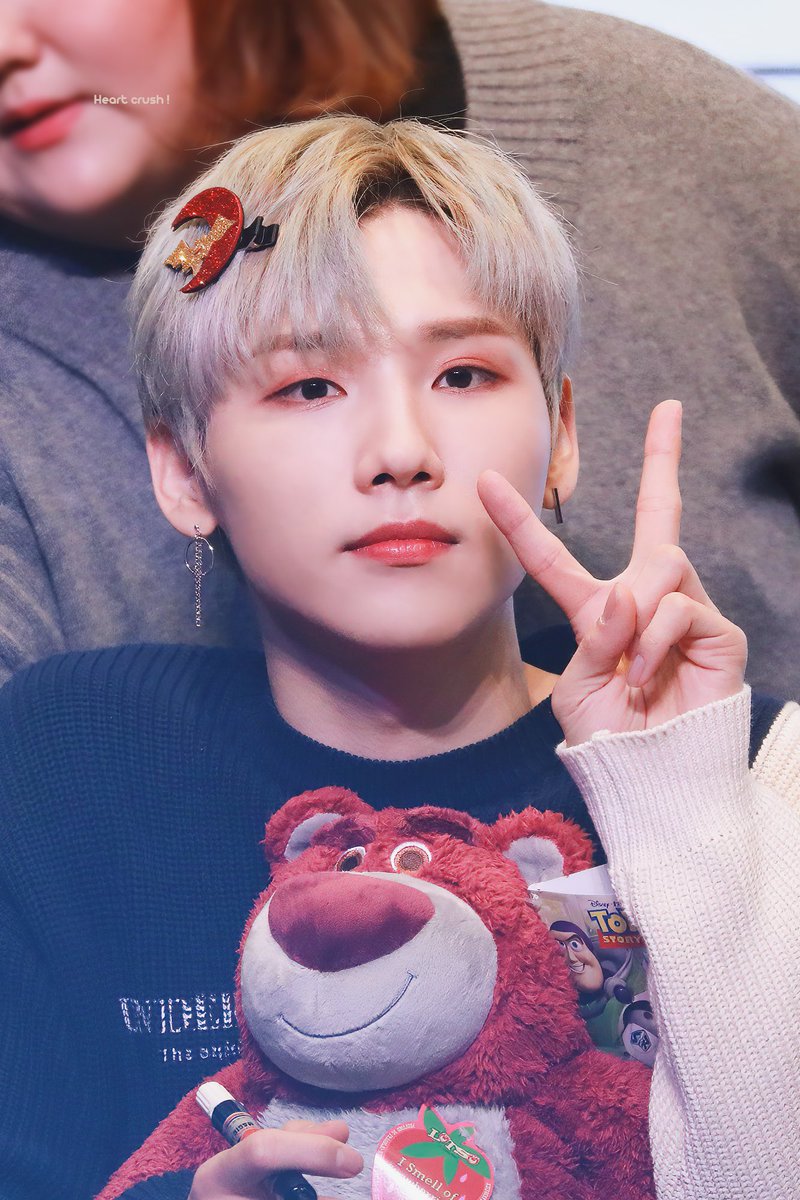 Thread to get to know Jeon Woong from AB6IX and why he deserves the whole wide world ,,,